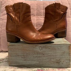 Italian leather brown boots